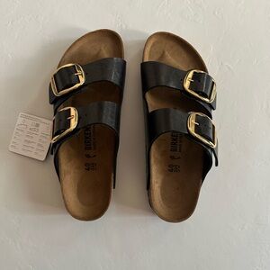 NWT Birkenstock Big Buckle Arizona - Black and Gold, Size 40 (9)